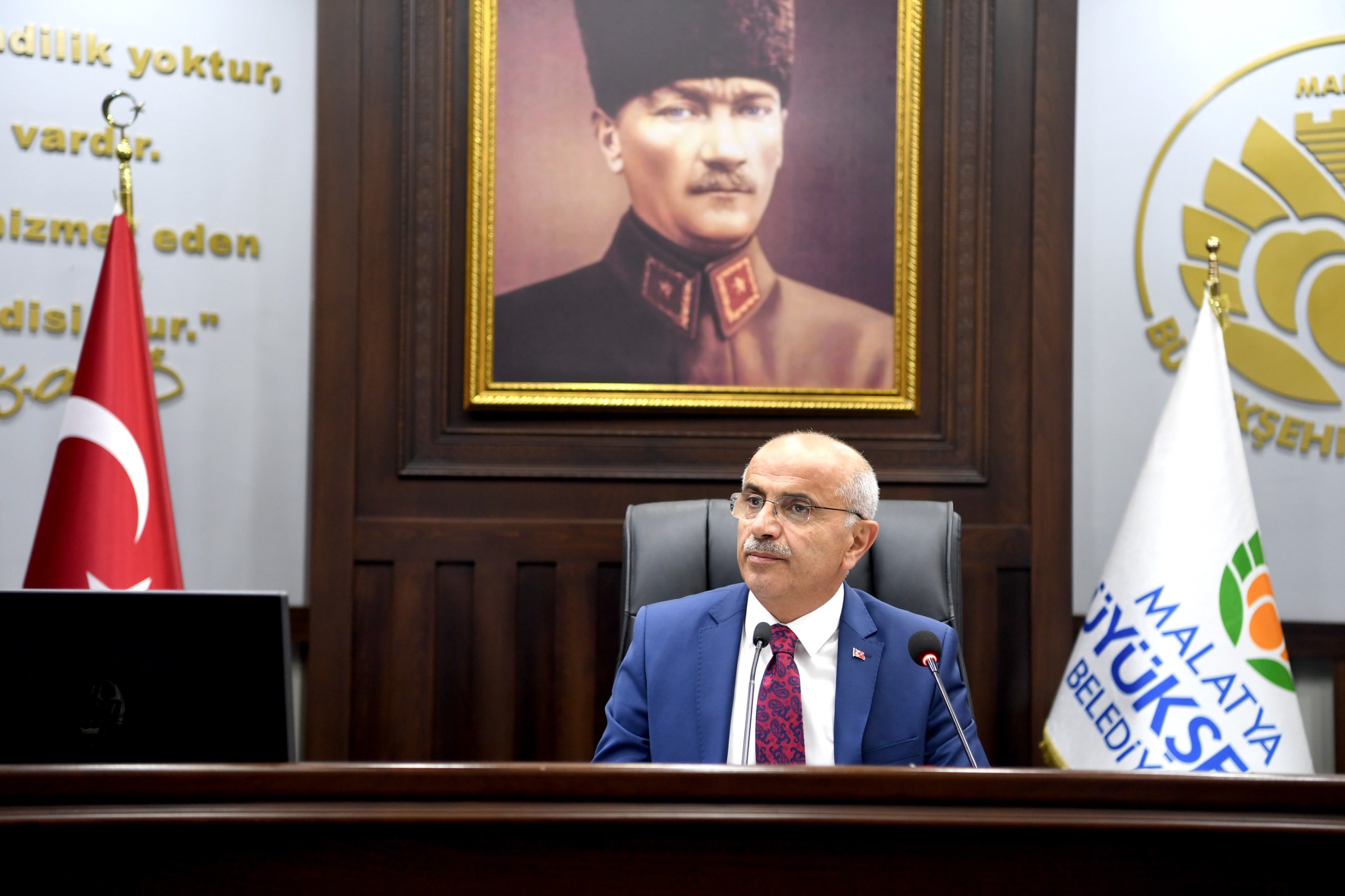 'Altay Kışlası Kırmızı Çizgimiz'