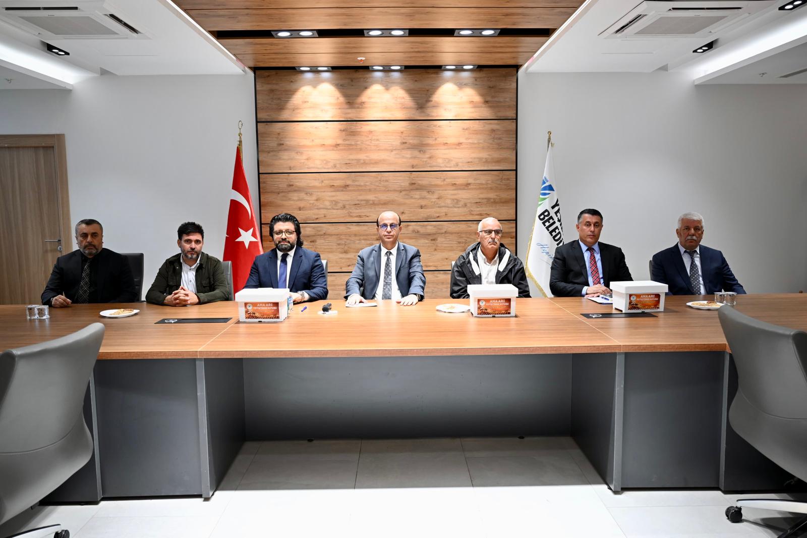 'Ana Arı Yetiştirme' Kursunu Sona Erdi