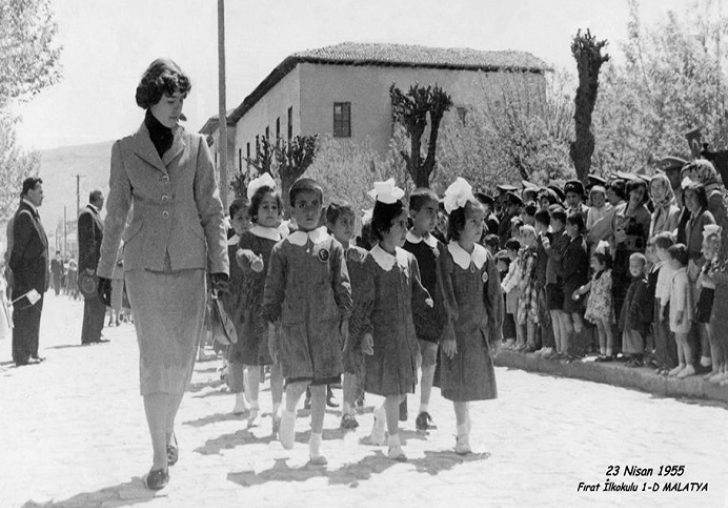 1955 Yılı 23 Nisan Kutlama töreni