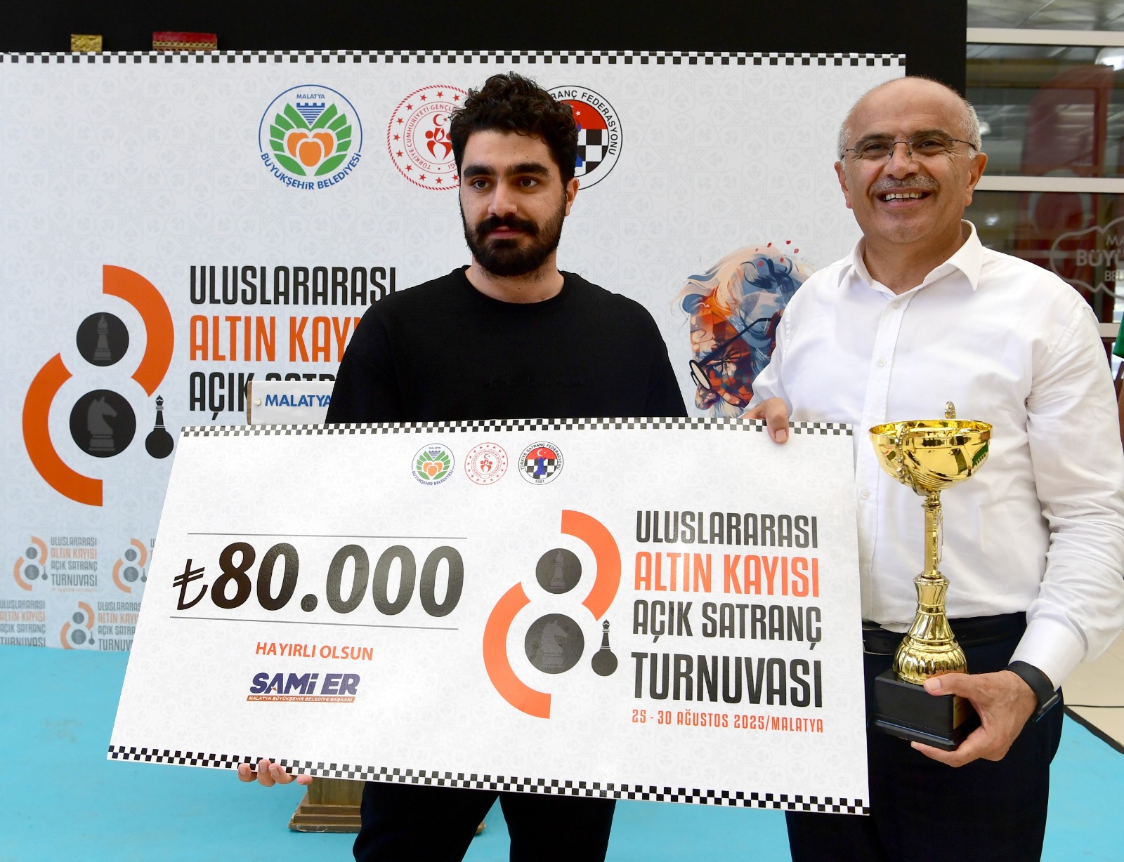 8. Uluslararası Altın Kayısı Satranç Turnuvası Sona Erdi