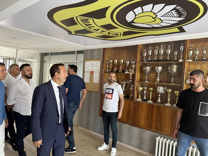 Adil Gevrek:  Yeni Malatyaspor'da Kolları Sıvadı