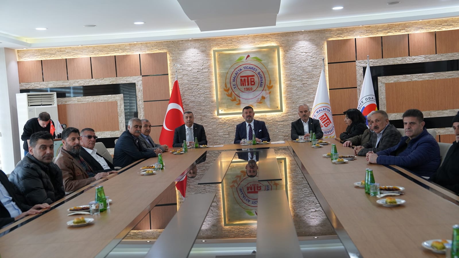 AĞBABA: MALATYA’YI TÜRKİYE MARKASI YAPACAĞIZ