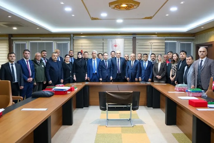 Akar: 'Üretim yapısının temeli, güçlü bir koordinasyondur'