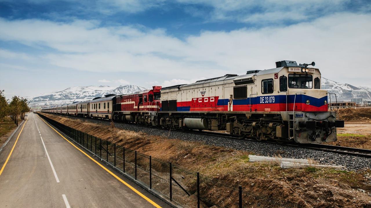Ankara-Diyarbakır Turistik Treni  Malatya'ya Geliyor