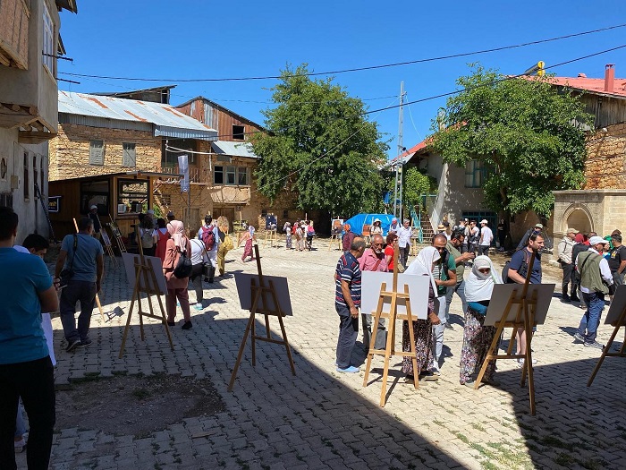 Arapgir'de Fotoğraf Zirvesi Başladı