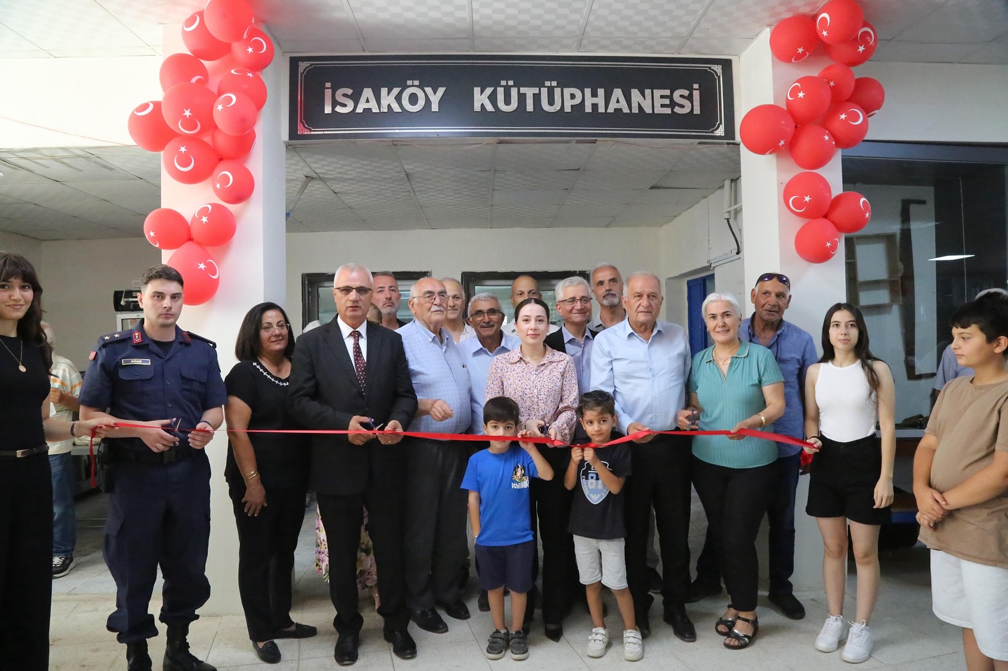 Arguvan İsaköy'de Kütüphane Açıldı
