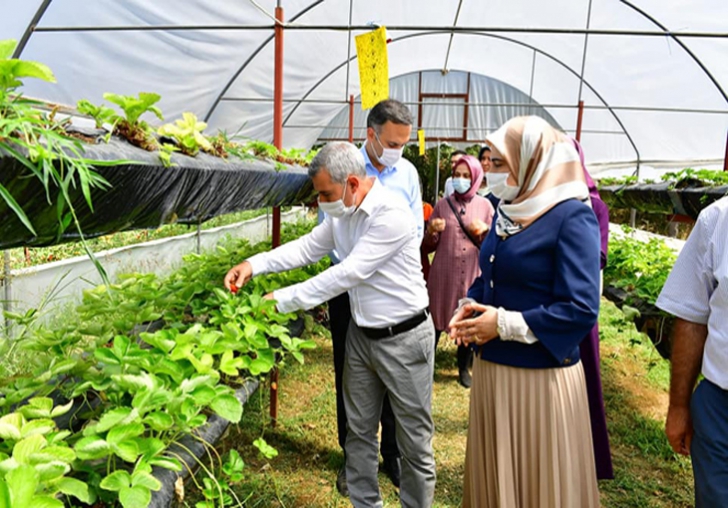 BAŞKAN ÇINAR, KADIN GİRİŞİMİ VE İŞLETME KOOPERATİFİ ÜYELERİNİ AĞIRLADI