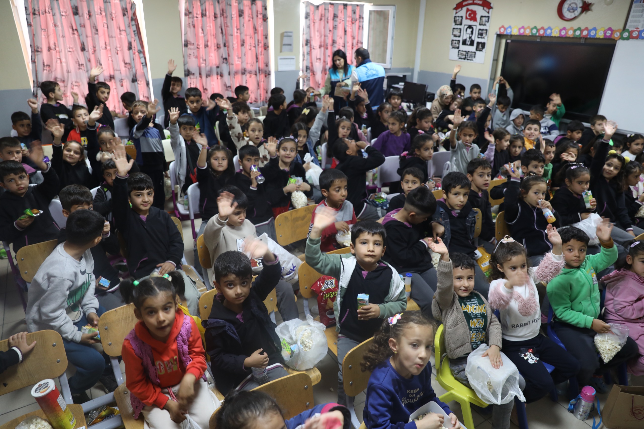 BATTALGAZİ'DE ÇOCUKLARI SİNEMAYLA BULUŞUYOR