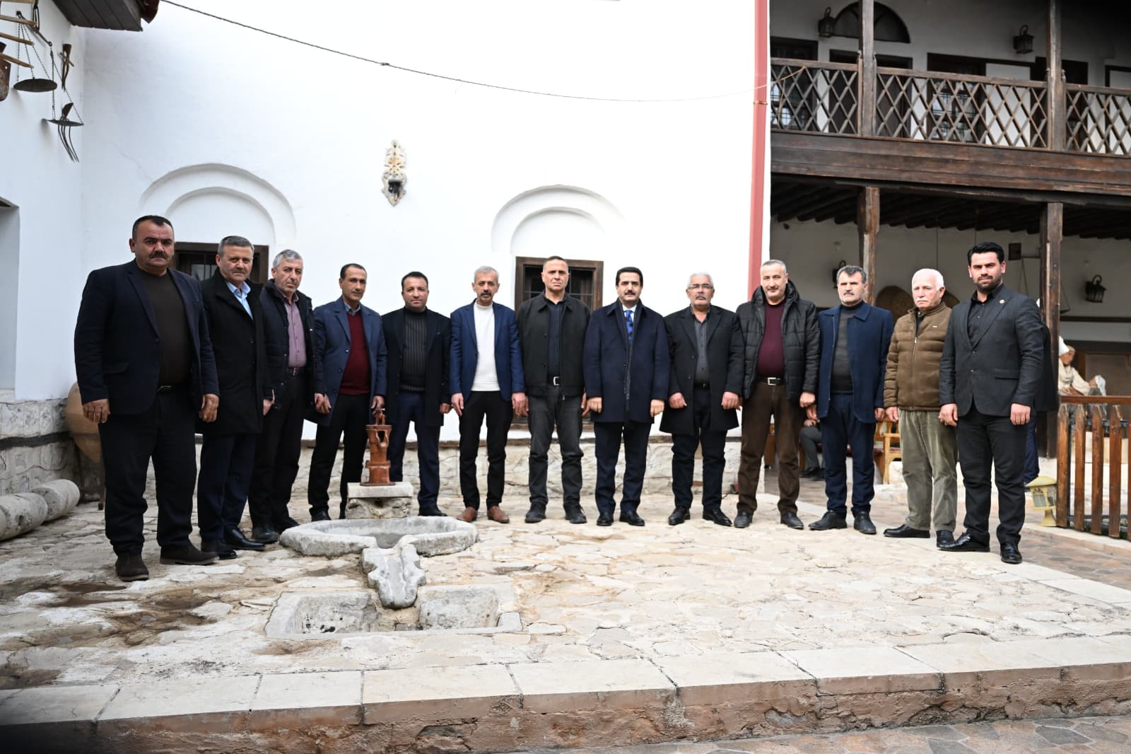 BAŞKAN TAŞKIN, MUHTARLARLA BULUŞTU