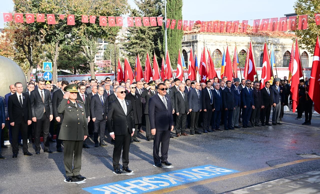 Büyük Önder  Atatürk Malatya'da  Törenle Anıldı