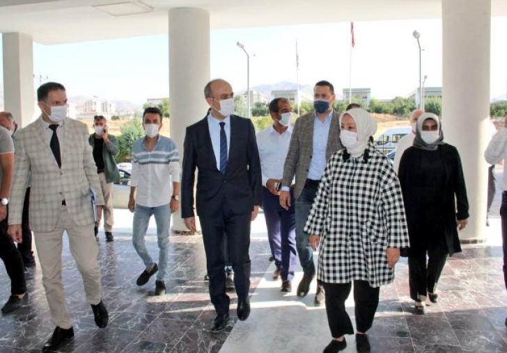 Çalık: Malatya'da her yerde maden fışkırıyor Çalık: Malatya'da her yerde maden fışkırıyor