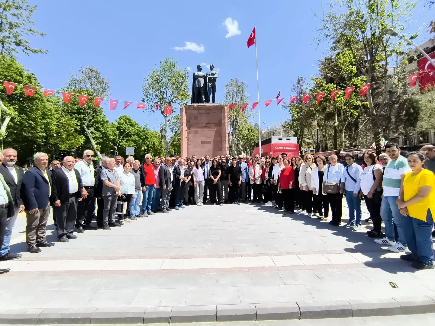 CHP 19 Mayıs'ı Kutladı