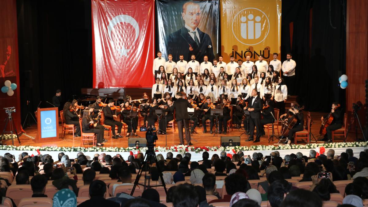 İnönü Üniversitesinde Öğretmenler Günü Kutlandı