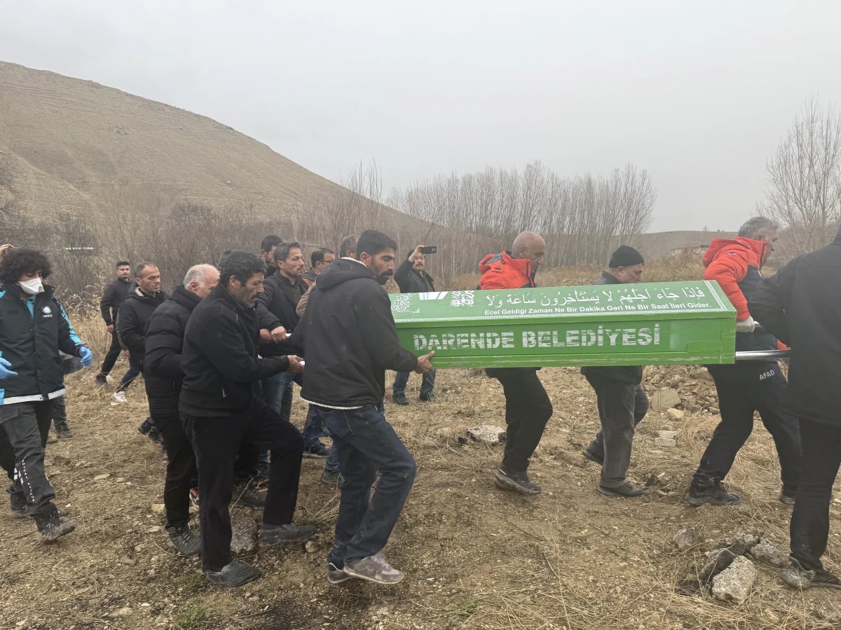 Darende de Yaşlı Şahıs Ölü Bulundu