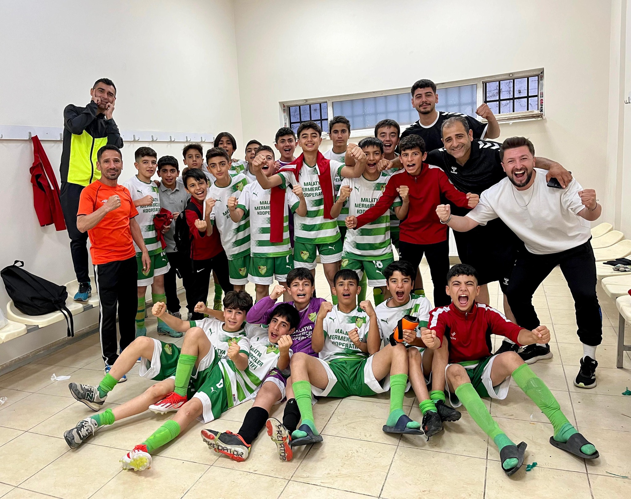 Depremzede Sporculardan 5’i bir yerde Şampiyonluk