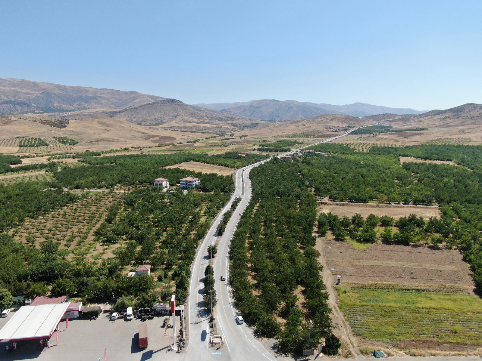 Erenli'nin Yolları Beton Asfaltla Kaplandı