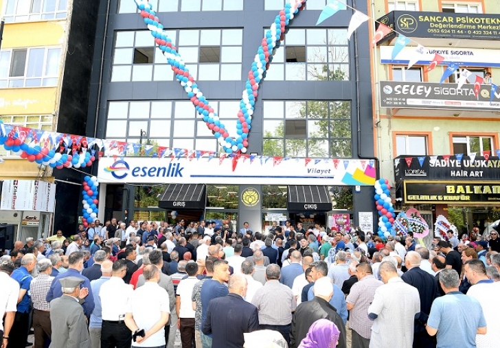 ESENLİK 3 YENİ MARKET DAHA AÇTI