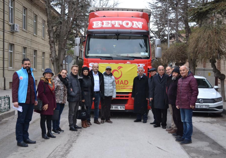 Eskişehir Malatyalılar Derneği yardım gönderiyor