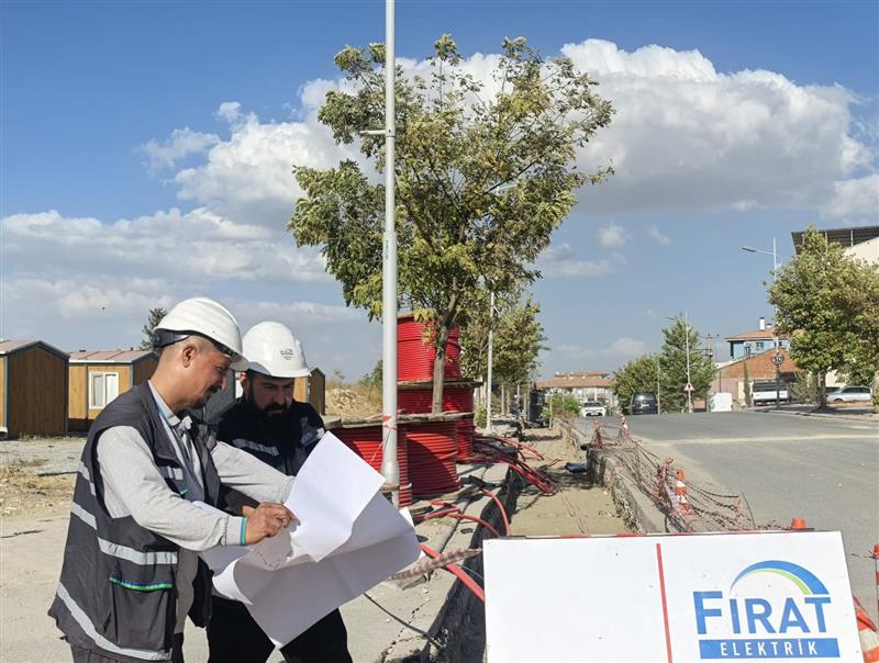 Fırat EDAŞ Battalgazi Enerji Hatlarını Yeniliyor