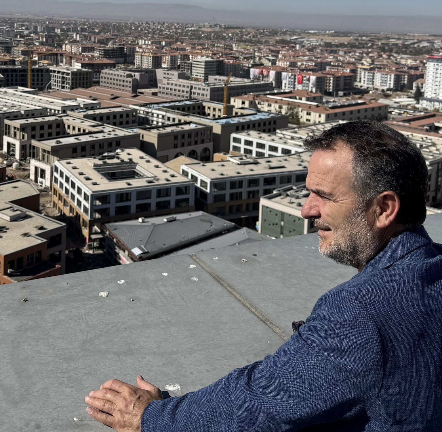 Öztürk: Malatya'da 61 Bin Kişi Konteynır da Yaşıyor