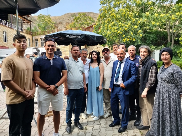Gani Şavata Keban'da Film Çekiyor