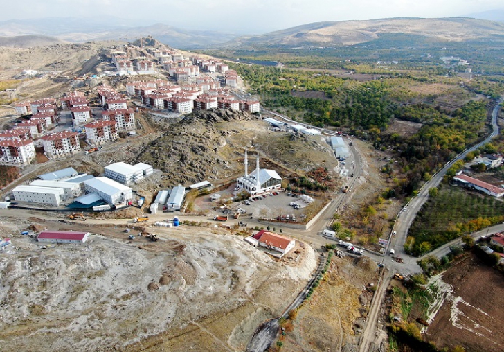 Gelincik Tepesi Konutları için yol açılıyor