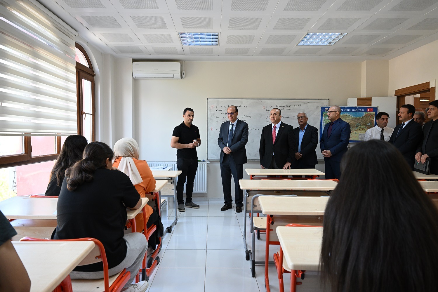 Geçit: Eğitime Desteğimiz Artarak Devam Edecek