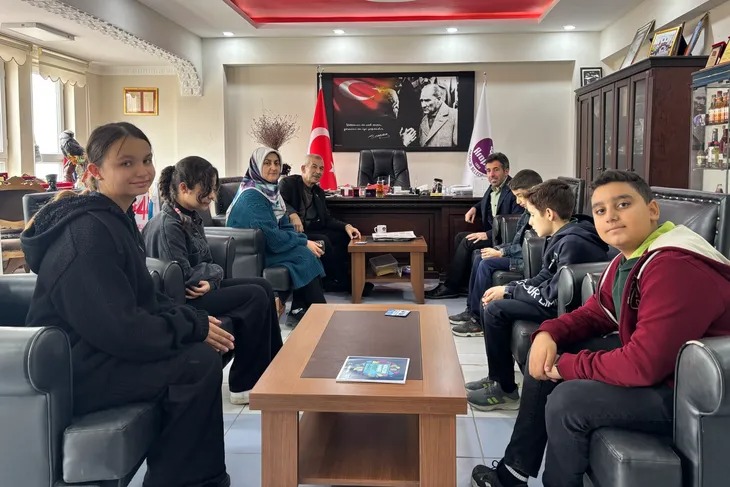 H. Sadık Polat Ortaokulu'ndan Başkana Ziyaret