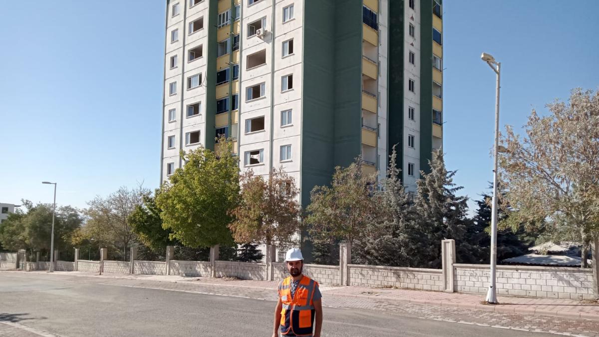 İnönü Üniversitesi Kontrollü Bina Yıkımlarını Başarıyla Yaptı.