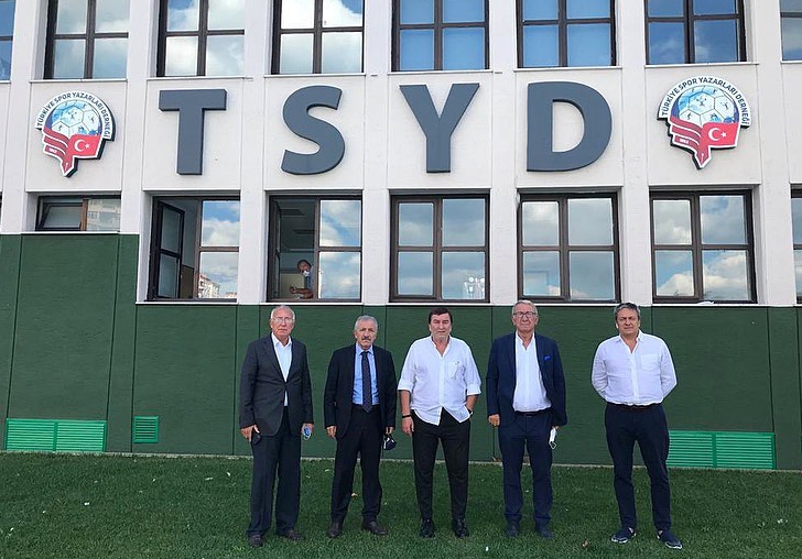 İYİ PARTİ'DEN SPORA DESTEK