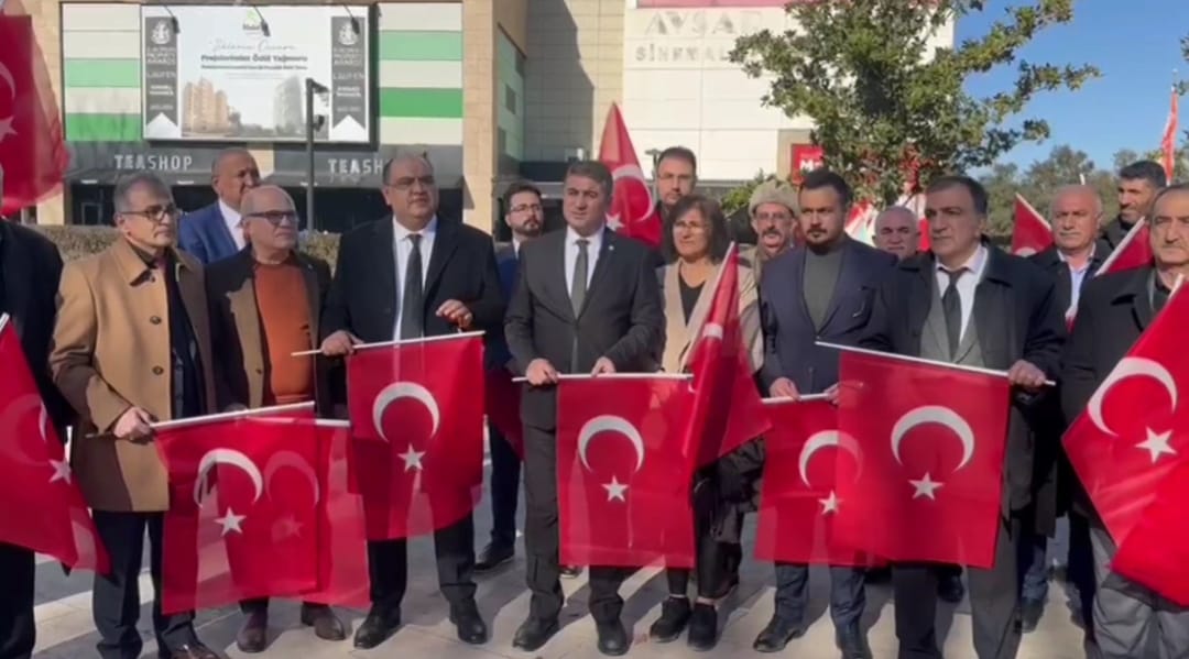 İYİ Parti  Atatürk’ün Bursa Nutku’nu Dağıttı