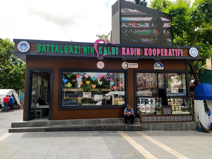 Kadın Kooperatifi Üretime Devam Ediyor