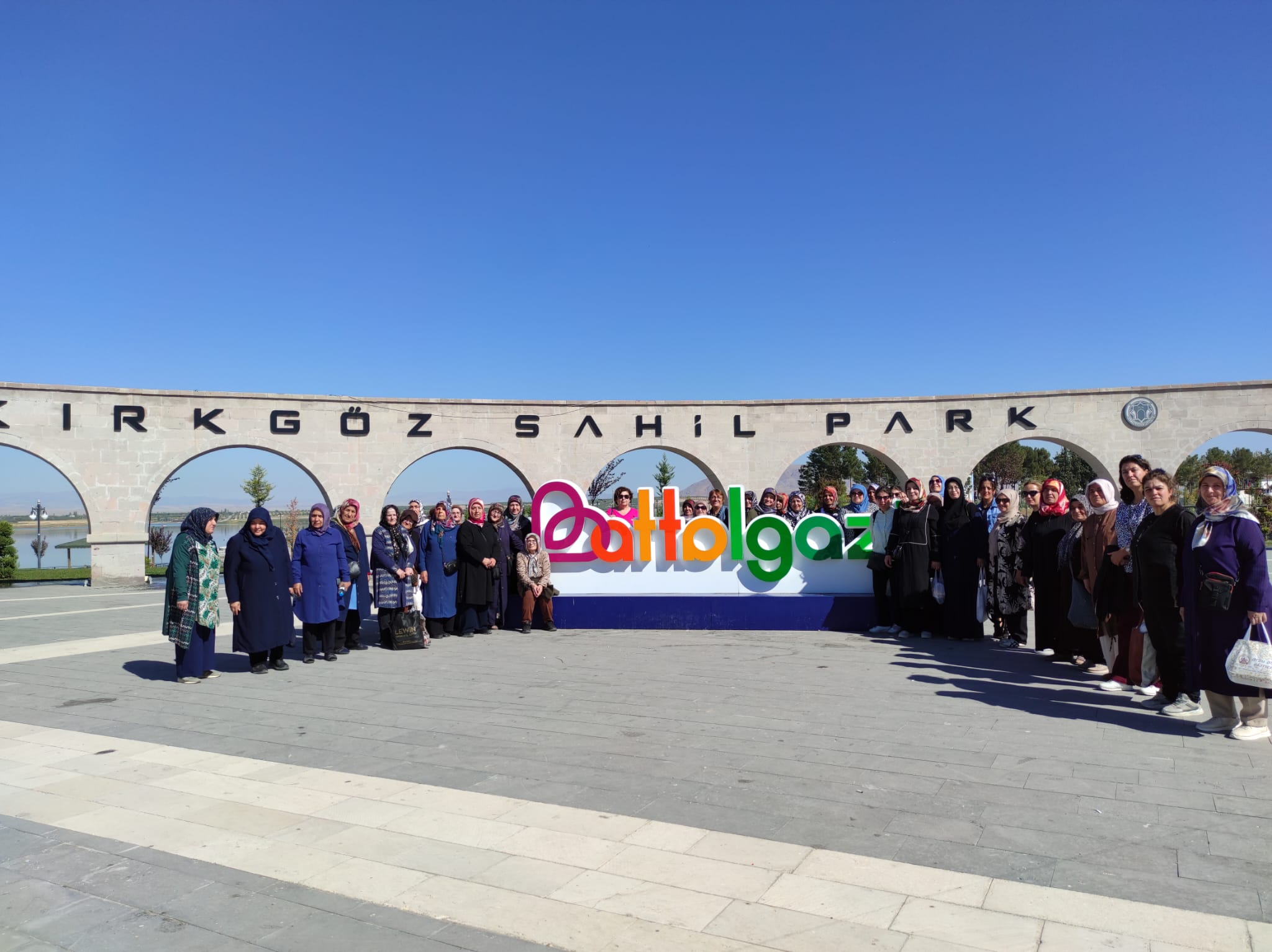 Kadınlar Kırkgöz Sahil Park’ta Bir Araya Geldi