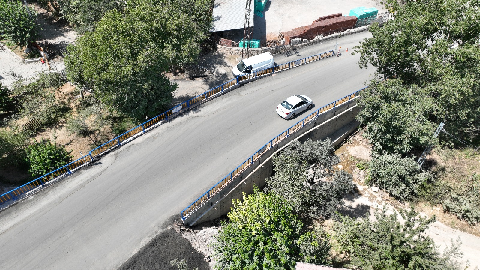 Konak'ta Hasar Alan Köprü Onarıldı