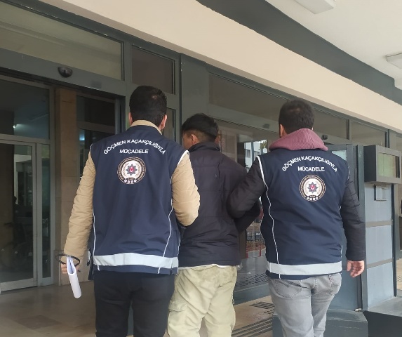 Malatya'da 3 Göçmen Kaçakçısı Tutuklandı