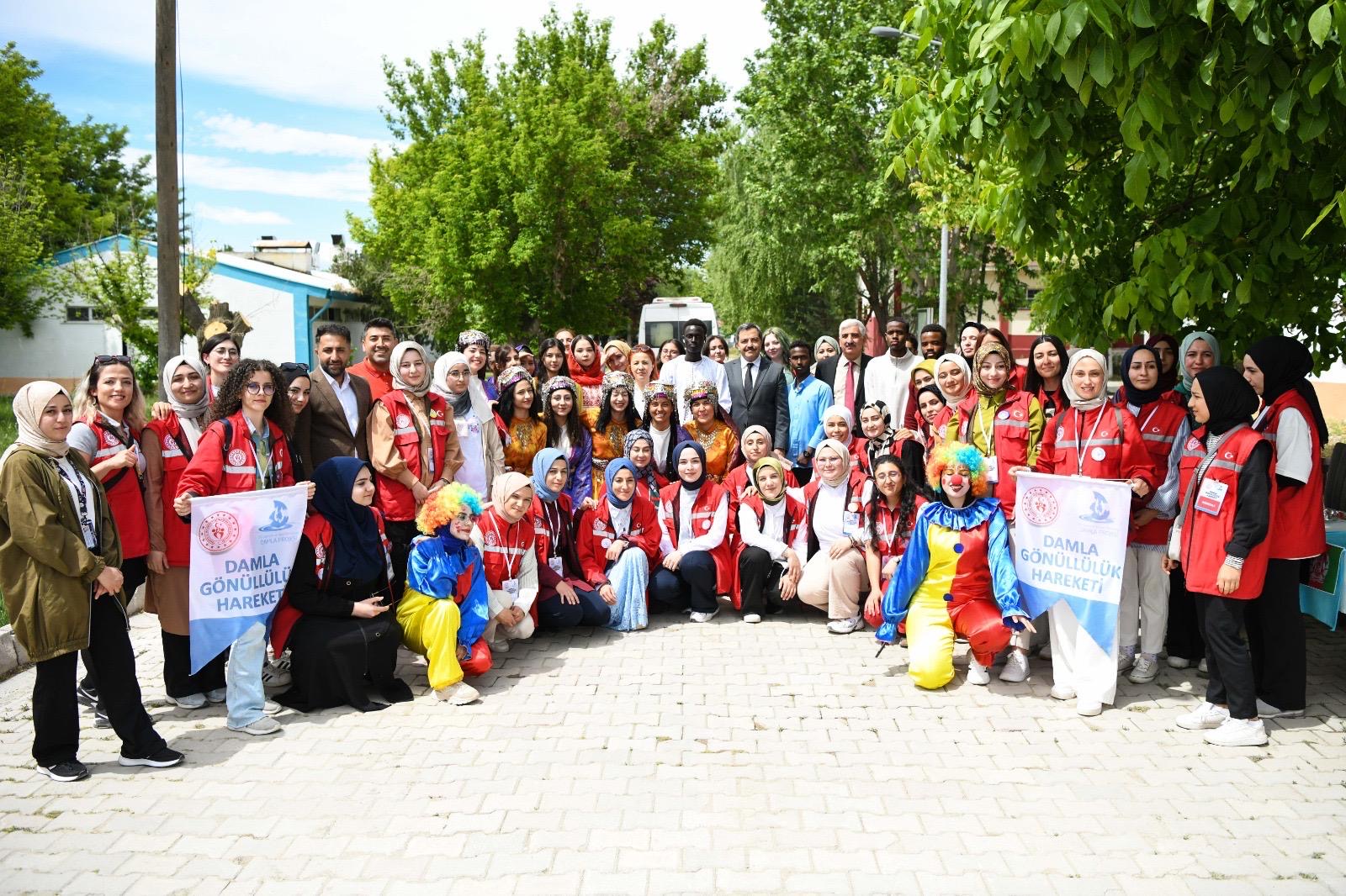 Malatya'da 'Damla Gönüllük Hareketi' Projesi