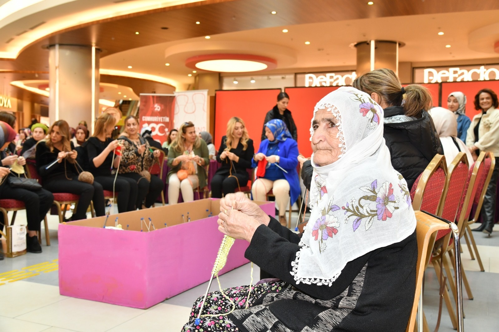 Malatya'da İlmek İlmek Kadın Buluşması