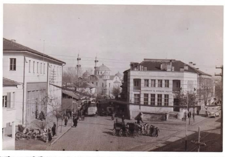 Malatya'da İş Bankası ve Postane binası