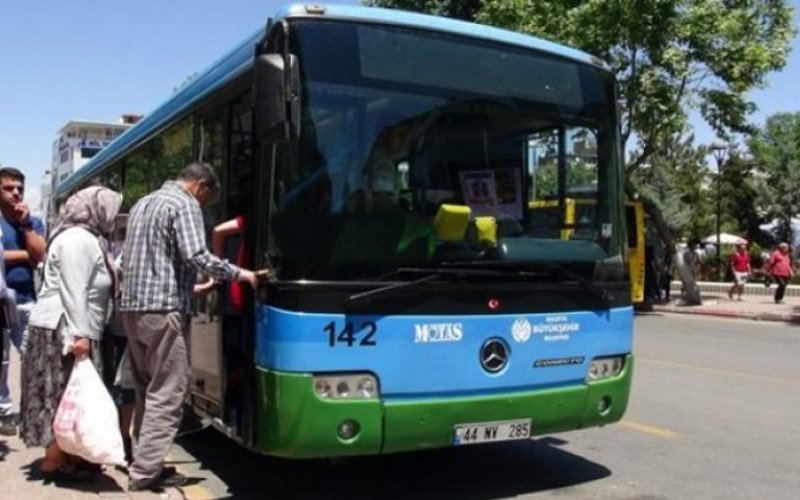 Malatya'da Özel Halk Otobüsleri Kontak Kapattı