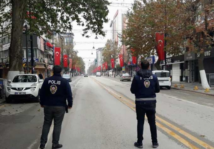 Malatya'da Sokağa Çıkma Yasağı Kontrolleri Yapılıyor