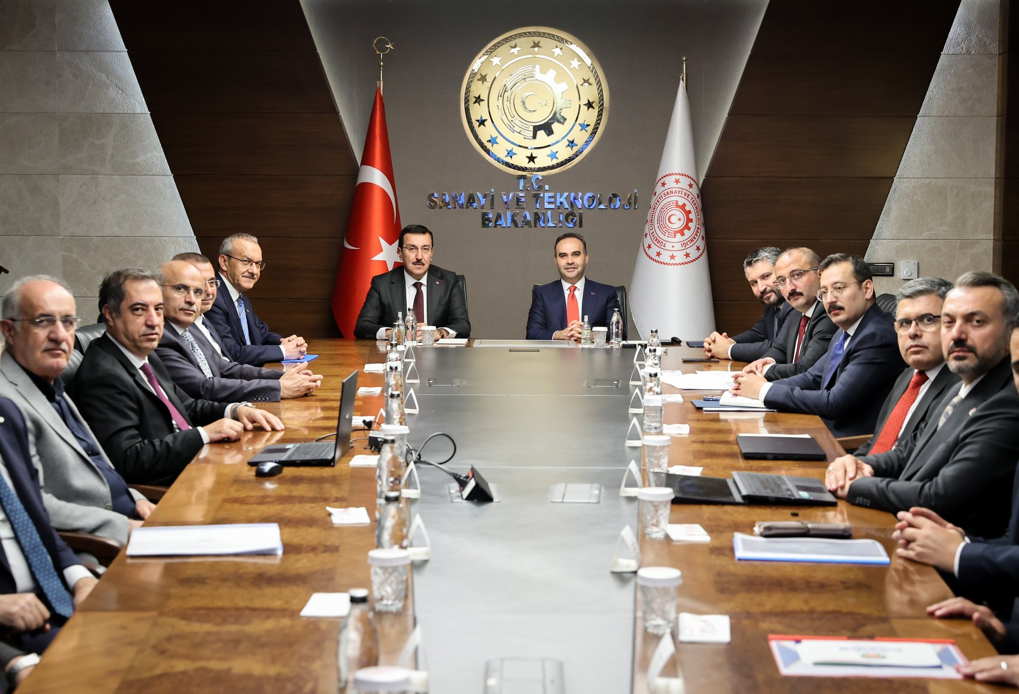Malatya Heyeti Bakan Kaçır'ı Ziyaret etti