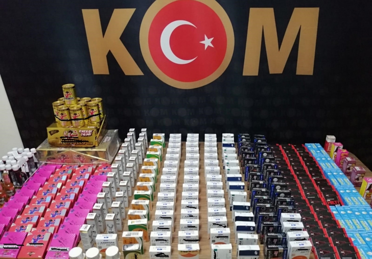 MARKETTE GÜMRÜK KAÇAĞI ÜRÜNLER ELE GEÇİRİLDİ