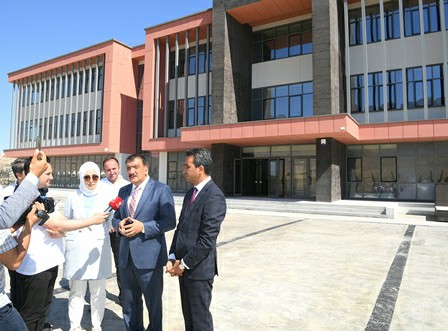 Mehmet Ali Aydınlar Fen Lisesi Açılıyor