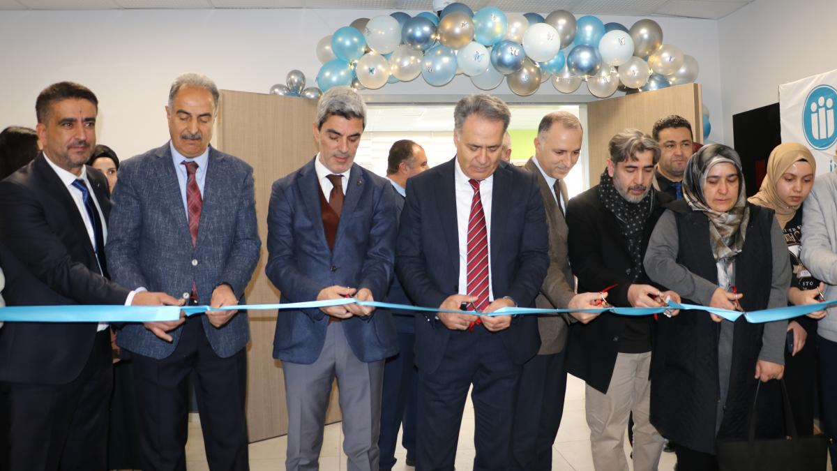 Merhum Öğrenci Talha Taş Adına Kütüphane Açıldı