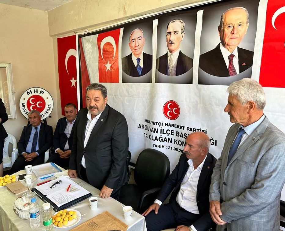 MHP Arguvan ve Arapgir İlçe Kongreleri Yapıldı