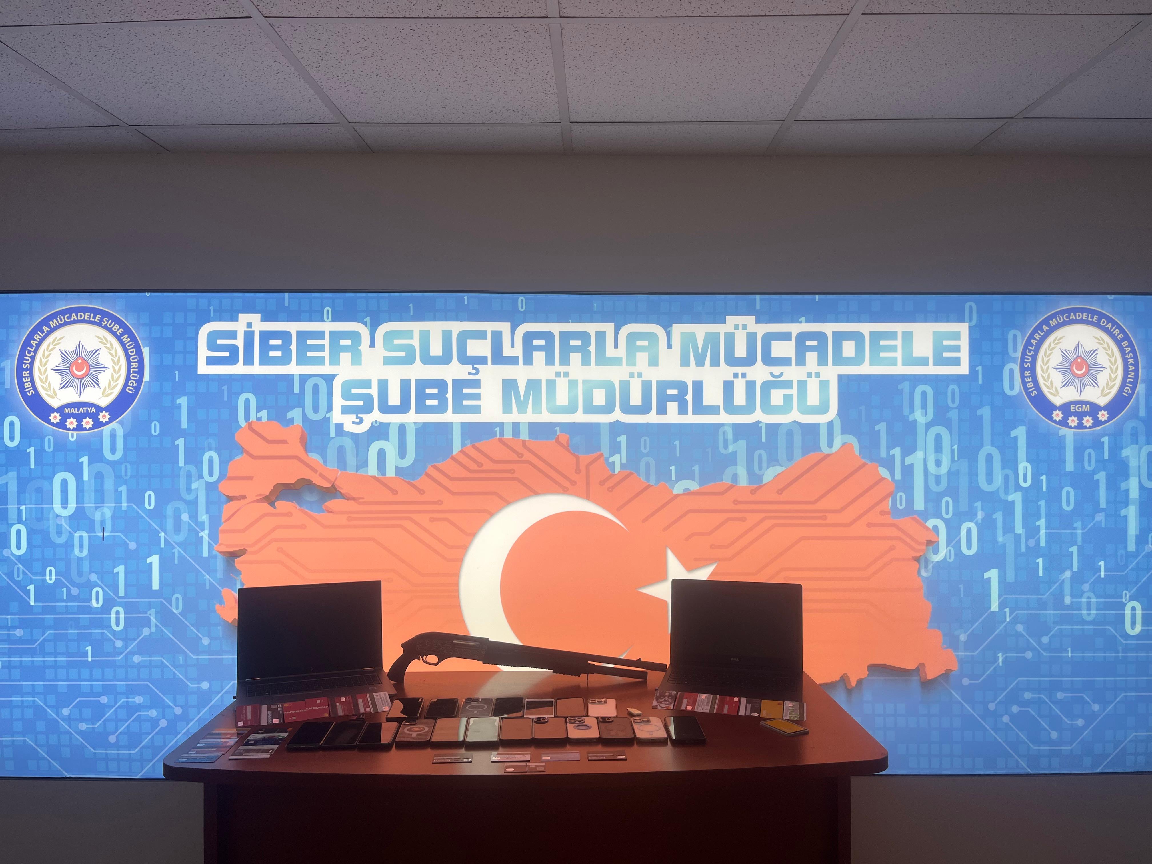 Para Nakline Aracılık Eden 18 Kişi Yakalandı