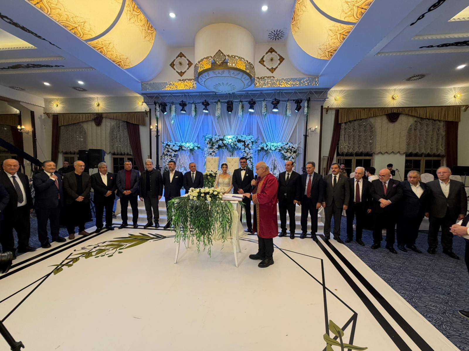 Prof.Dr. Ramazan Özdemir'in Oğlu Evlendi