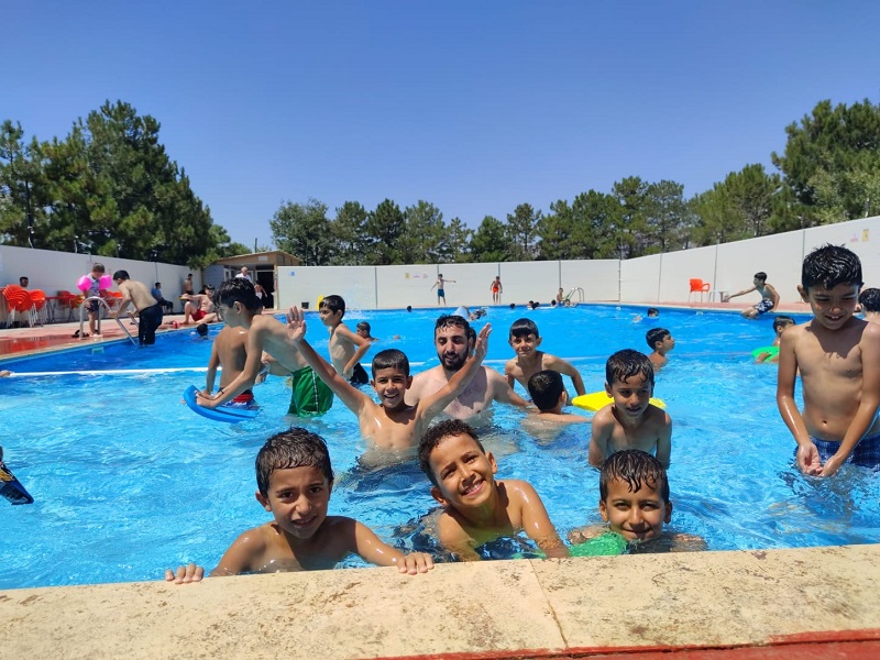Pütürge'de Çocukların Havuz Sevinci