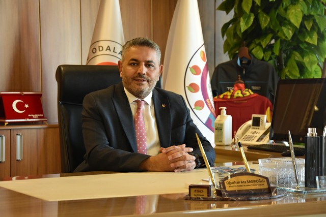 Sadıkoğlu: Kayısı Üreticimiz Taban Fiyat Bekliyor