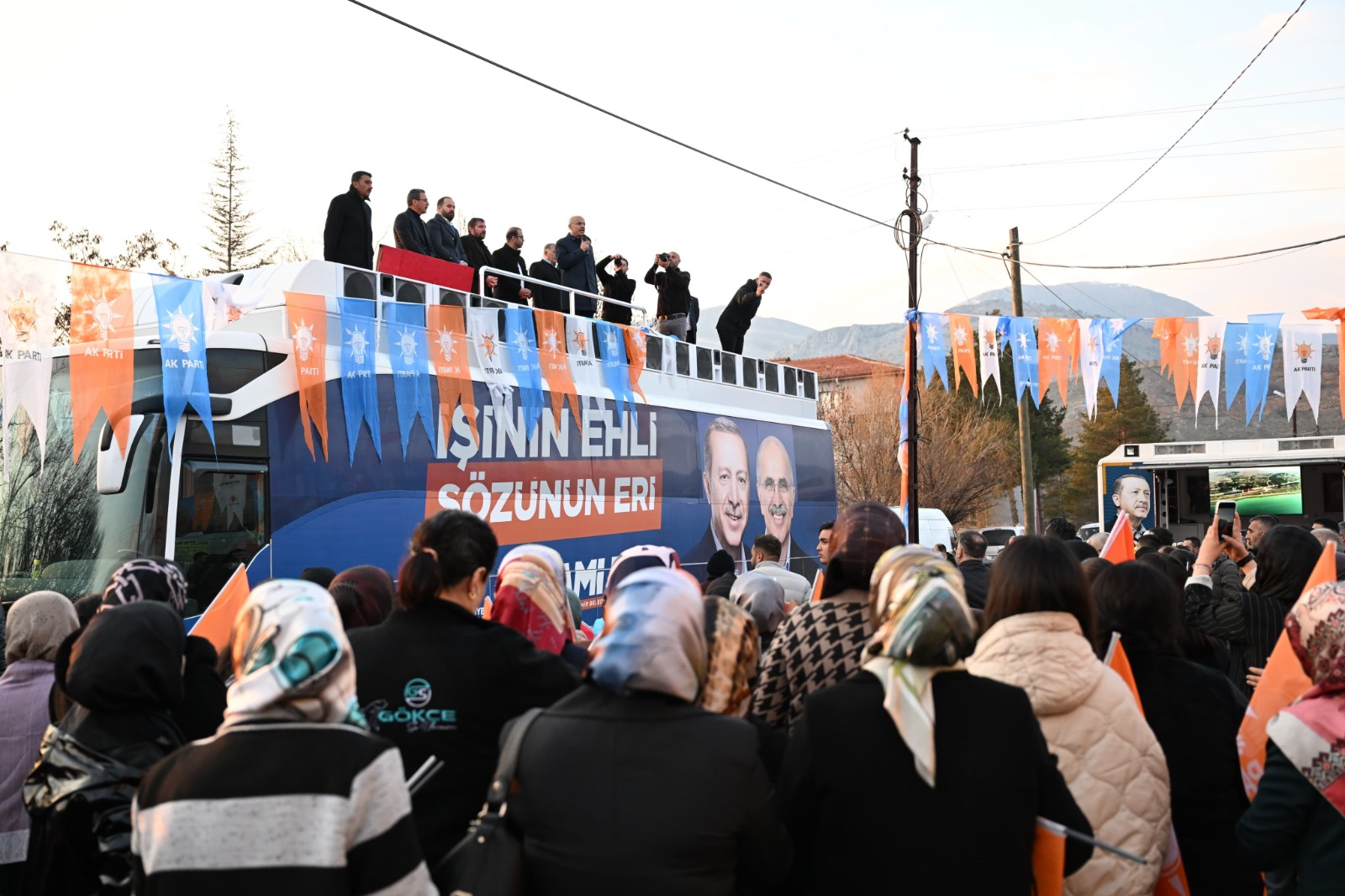 Sami Er’e Sürgü’de Coşkulu Karşılama